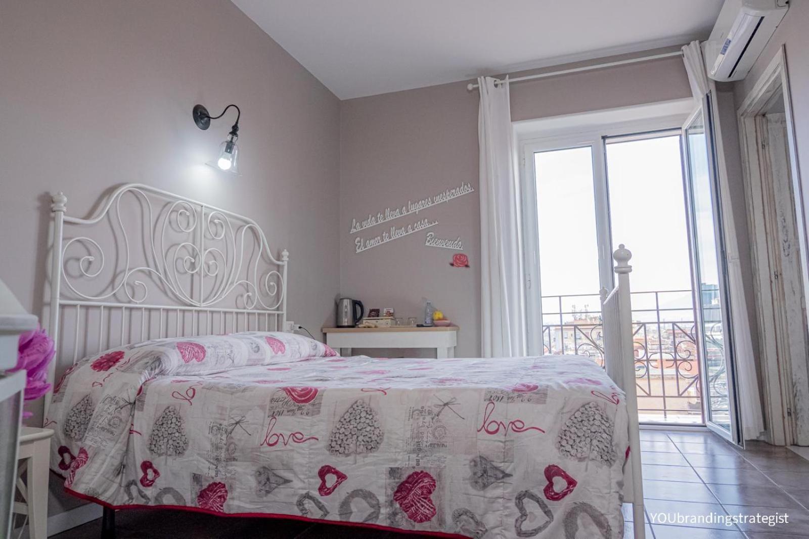 나폴리 La Peonia B&B 외부 사진
