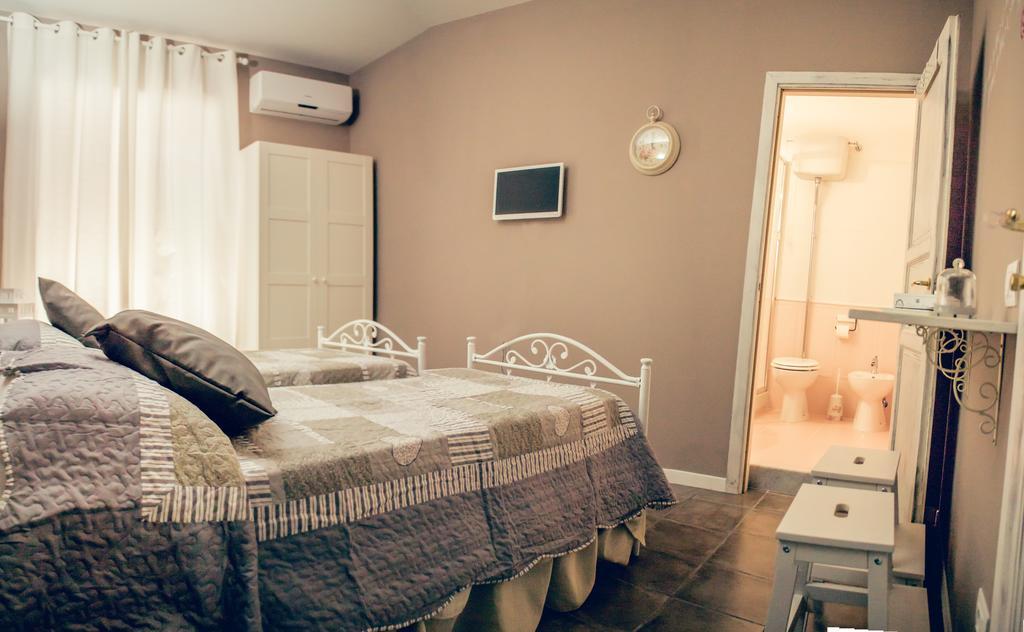 나폴리 La Peonia B&B 객실 사진